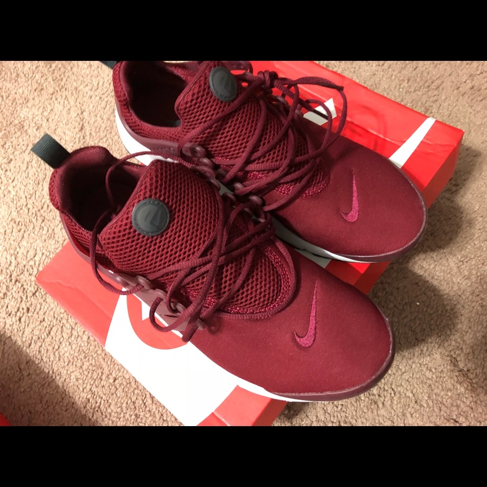 Nike presto burgundy